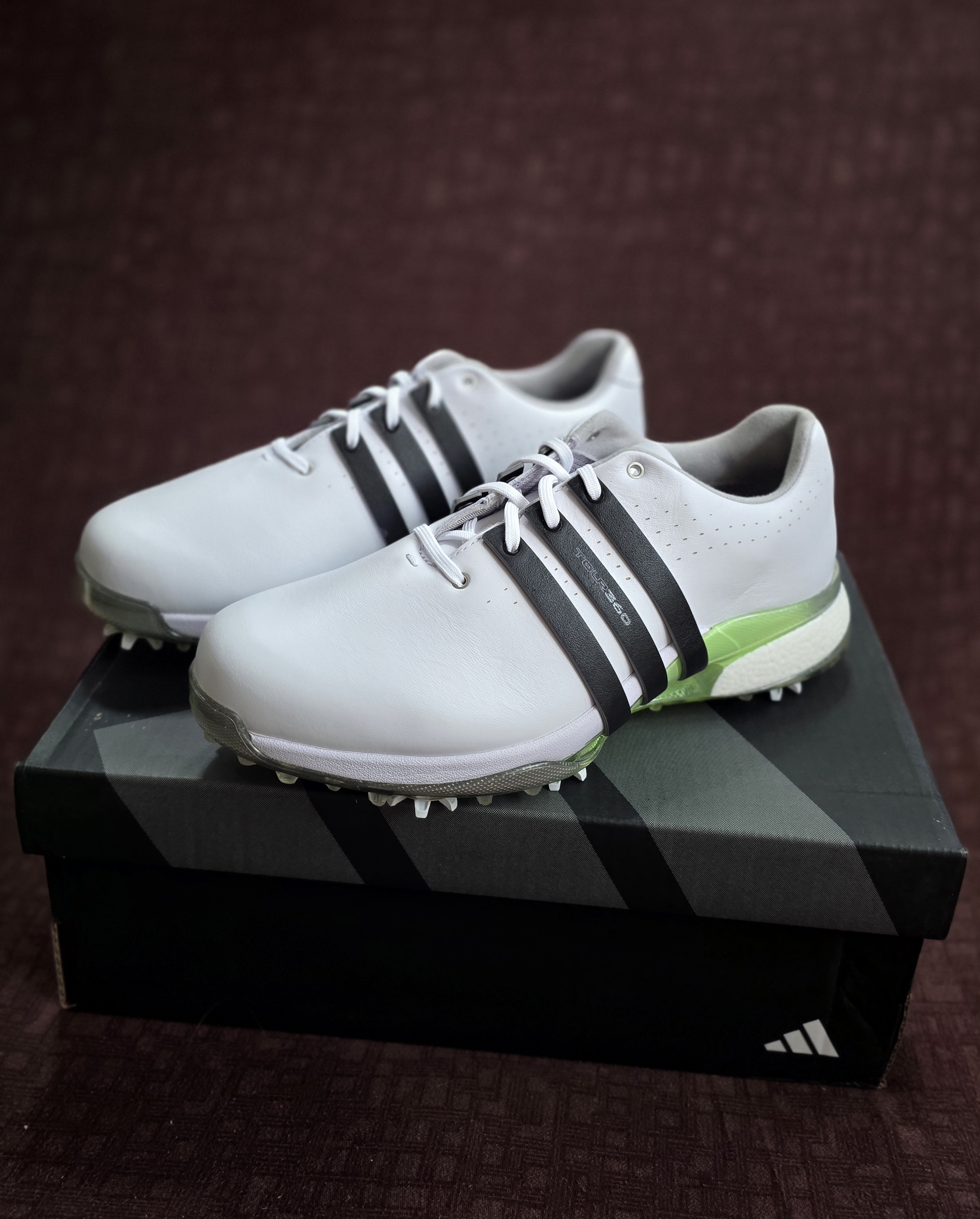Sepatu Golf Adidas