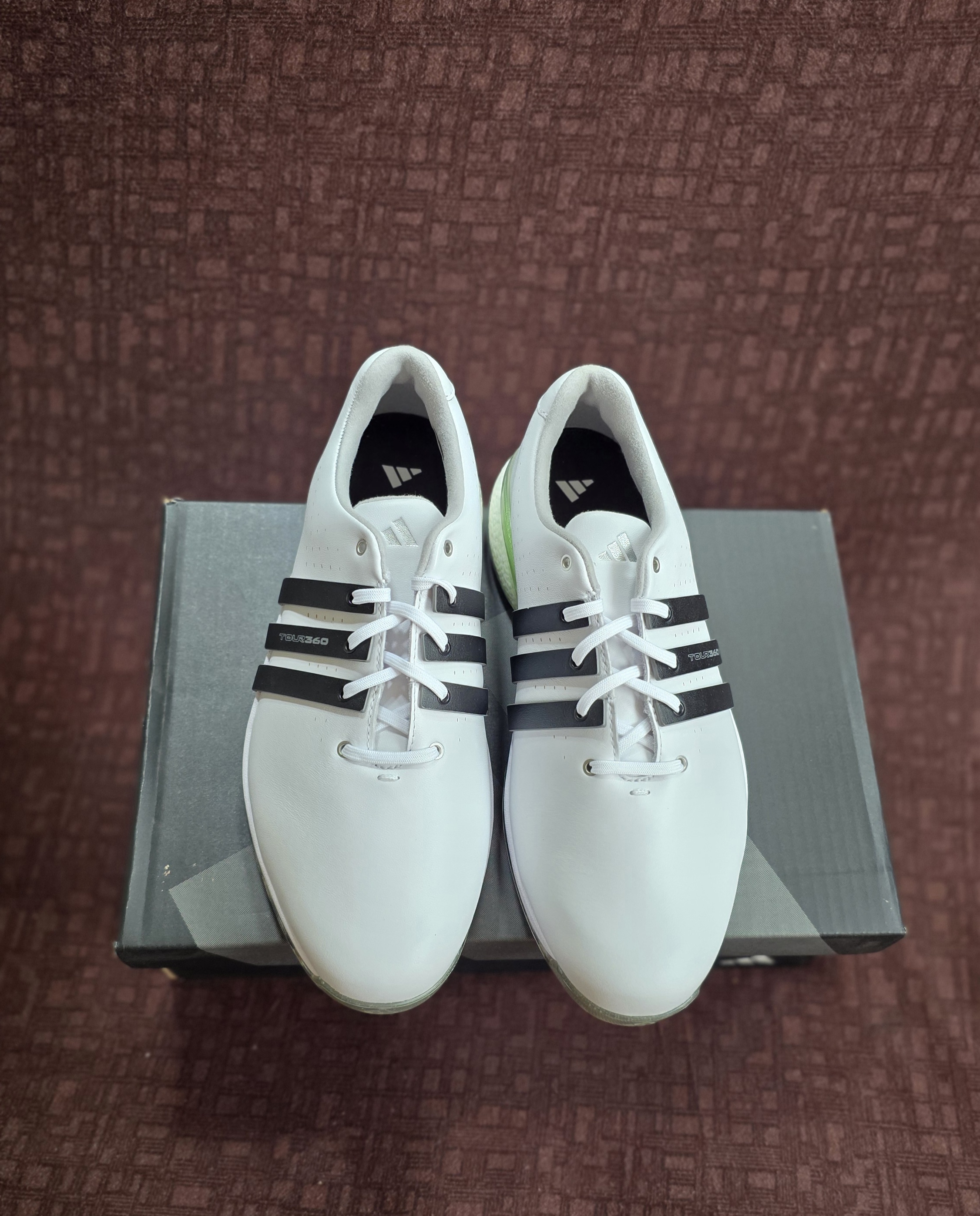 Sepatu Golf Adidas